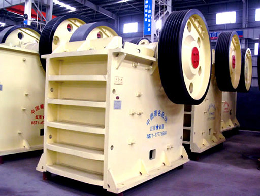 鈉長(cháng)石顎式破碎機