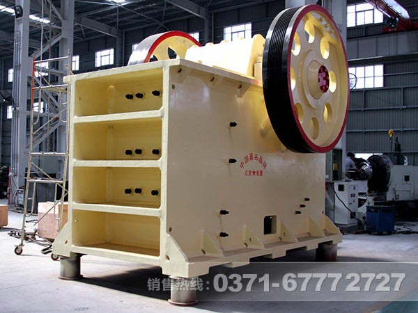 硅線(xiàn)石破碎選什么破碎機好？