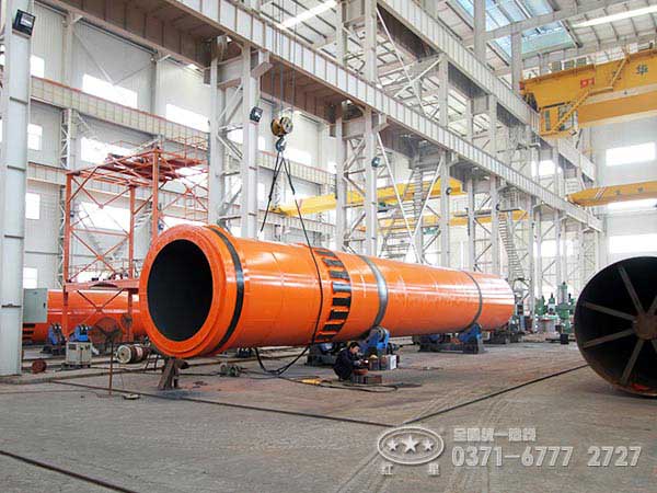 紅星工業(yè)烘干機生產(chǎn)車(chē)間