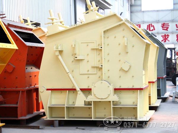 反擊錘式破碎機轉子錘盤(pán)的改進(jìn)分析