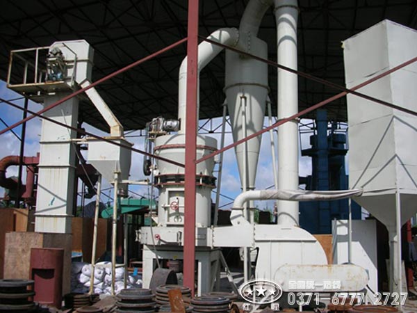 碳化硅微粉生產(chǎn)工藝安裝現場(chǎng)