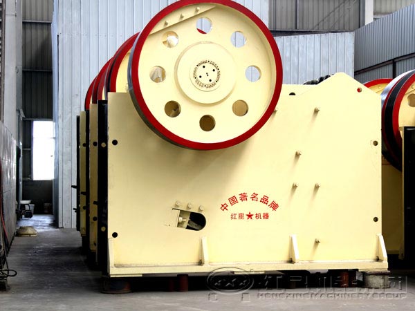 礦石破碎機設備如何選擇？河南破碎機廠(chǎng)家