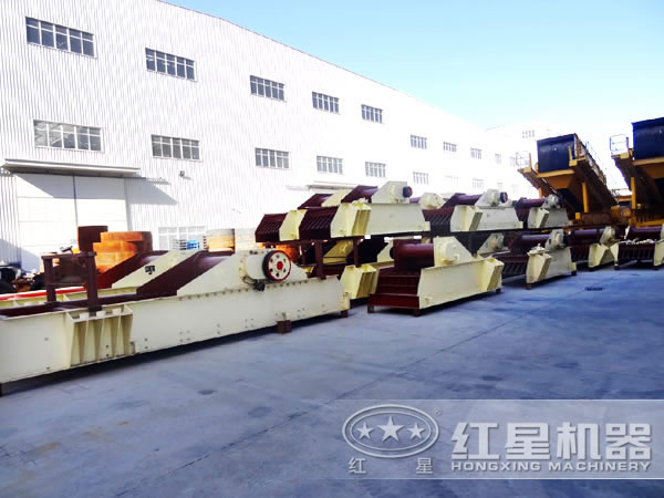 振動(dòng)喂料機廠(chǎng)家