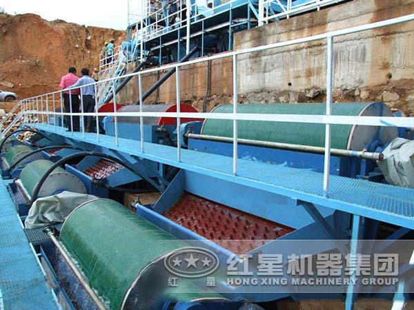 褐鐵礦選礦設備生產(chǎn)現場(chǎng)