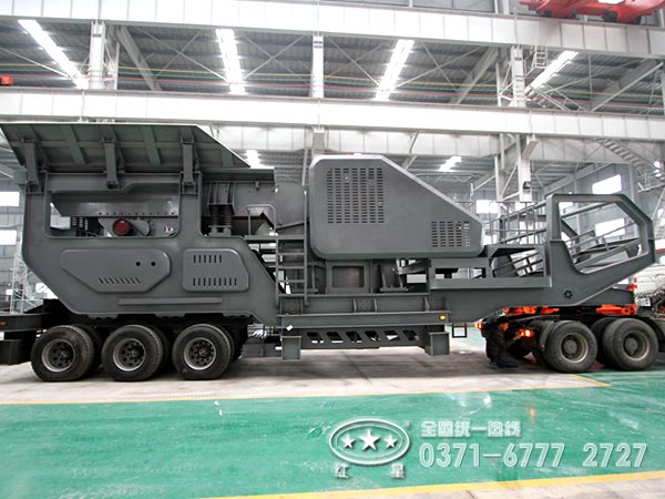 移動(dòng)輪胎水泥破碎機