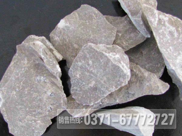 時(shí)產(chǎn)300t砂石骨料生產(chǎn)線(xiàn)設備配置和工藝流程介紹