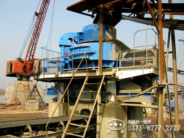 第三代制砂機作業(yè)現場(chǎng)