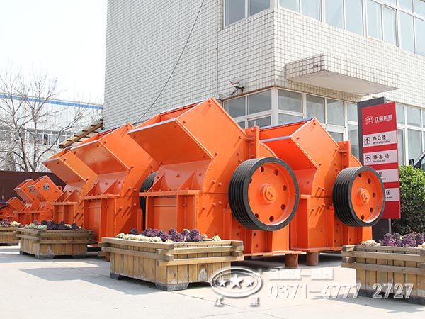 河南紅星錘式破碎機廠(chǎng)家價(jià)格咨詢(xún)熱線(xiàn)