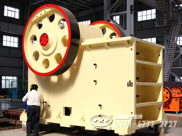 鄂式碎石機多少錢(qián)一臺