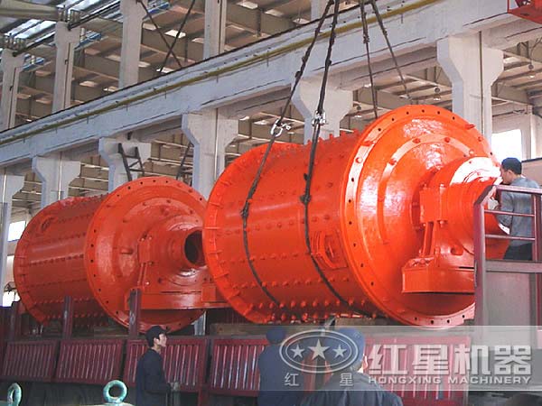 水泥磨機發(fā)貨現場(chǎng)