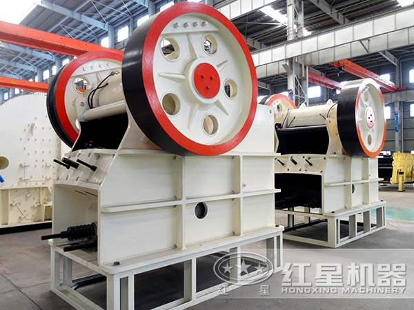礦石顎式破碎機生產(chǎn)廠(chǎng)家