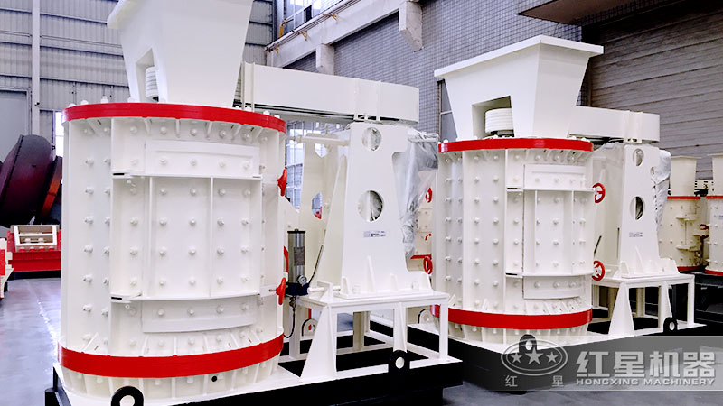 山西煤矸石復合式破碎機生產(chǎn)現場(chǎng)視頻