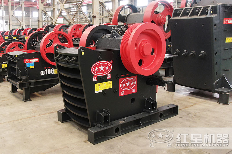 采石場(chǎng)破碎機圖片 采石場(chǎng)破碎機圖片