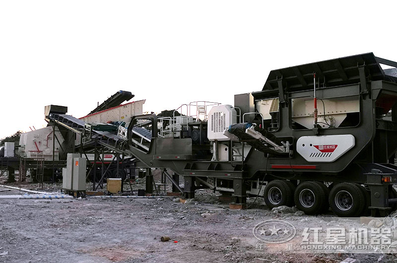 輪胎式移動(dòng)破碎站工作現場(chǎng)圖片 輪胎式移動(dòng)破碎站工作現場(chǎng)圖片