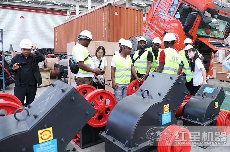 客戶(hù)來(lái)廠(chǎng)考察設備