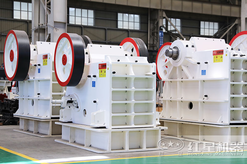 玄武巖顎式破碎機圖片 玄武巖顎式破碎機圖片