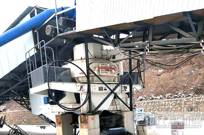 沖擊式制砂機工作現場(chǎng)實(shí)拍圖 沖擊式制砂機工作現場(chǎng)實(shí)拍圖