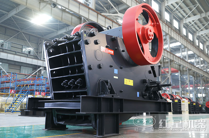 顎式碎石機圖片 顎式碎石機圖片