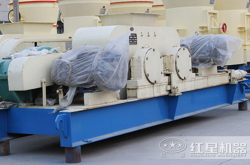 對輥式制砂機高清實(shí)拍