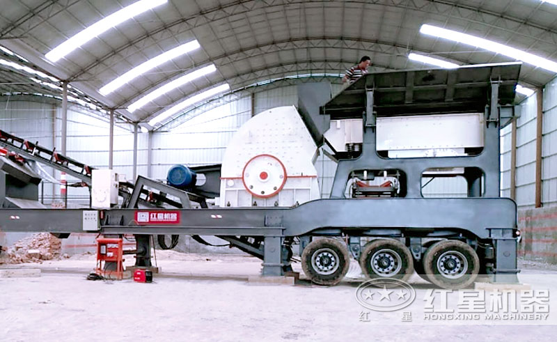 簡(jiǎn)易移動(dòng)粉碎機