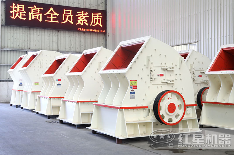 每小時(shí)產(chǎn)3000噸的破碎機多少錢(qián)一臺？