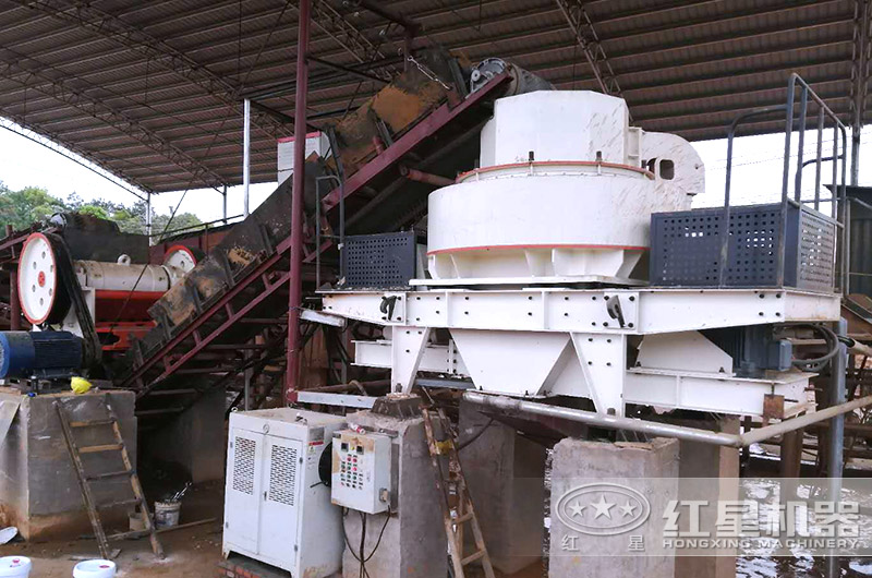 沖擊式立軸制砂機工作現場(chǎng)圖片 沖擊式立軸制砂機工作現場(chǎng)圖片