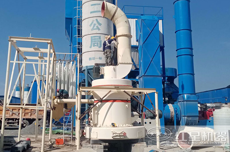 高嶺土磨粉生產(chǎn)線(xiàn)客戶(hù)現場(chǎng)圖 高嶺土磨粉生產(chǎn)線(xiàn)客戶(hù)現場(chǎng)圖