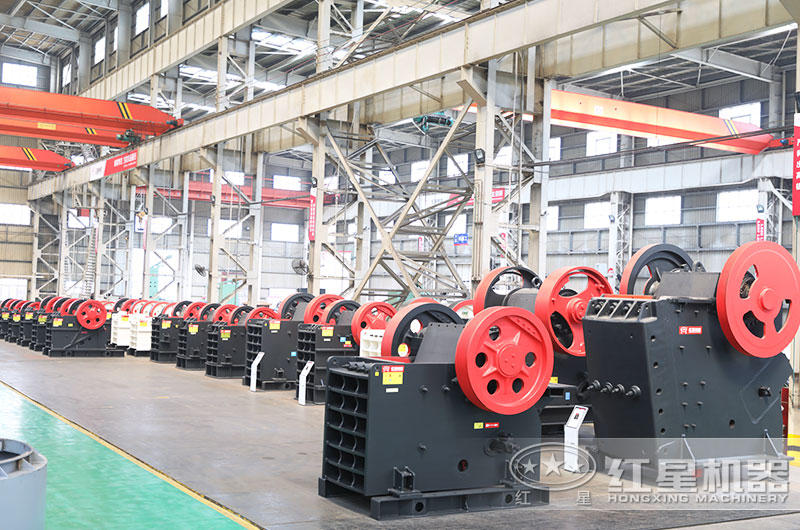 大型礦山破碎機型號大全_多少錢(qián)一臺？