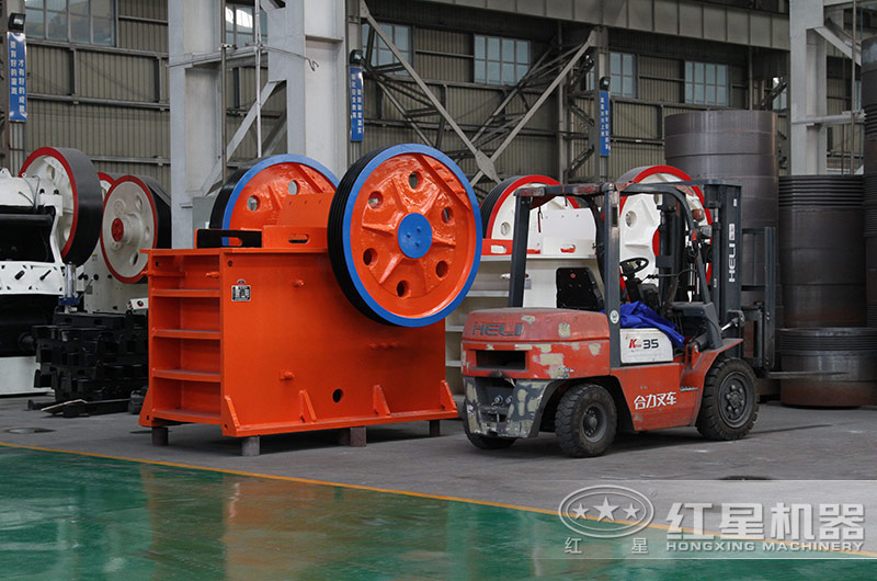 一個(gè)采石場(chǎng)投資一套大型鵝卵石破碎生產(chǎn)設備需要多少錢(qián)？