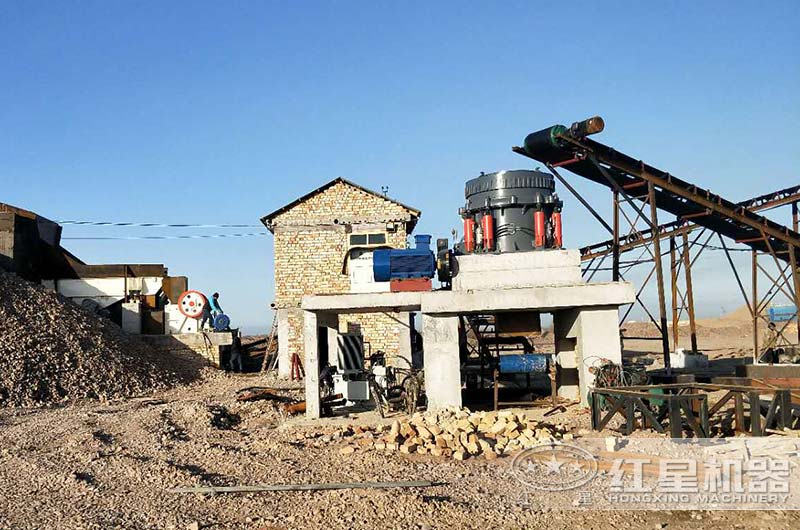 固定式破碎生產(chǎn)線(xiàn) 固定式破碎生產(chǎn)線(xiàn)