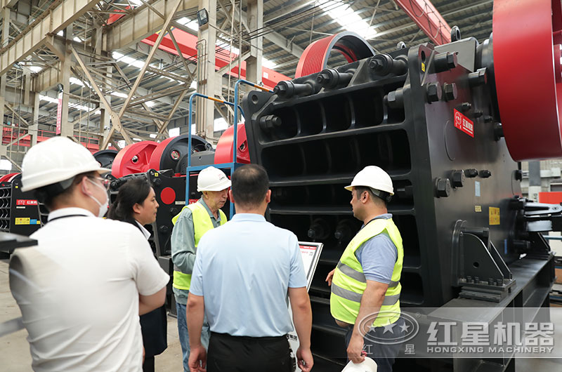 客戶(hù)來(lái)廠(chǎng)考察設備 客戶(hù)來(lái)廠(chǎng)考察設備