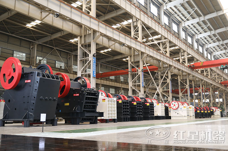 時(shí)產(chǎn)100噸的破碎機什么型號好用？多少錢(qián)一臺？