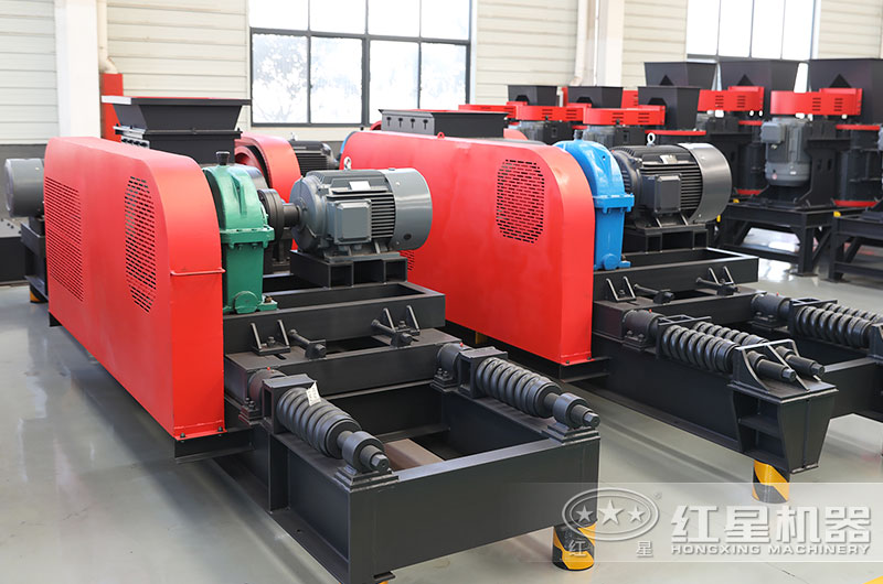 時(shí)產(chǎn)80噸對輥制砂機多少錢(qián)一臺？