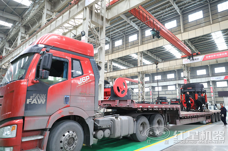 設備裝車(chē)已經(jīng)發(fā)貨 設備裝車(chē)已經(jīng)發(fā)貨