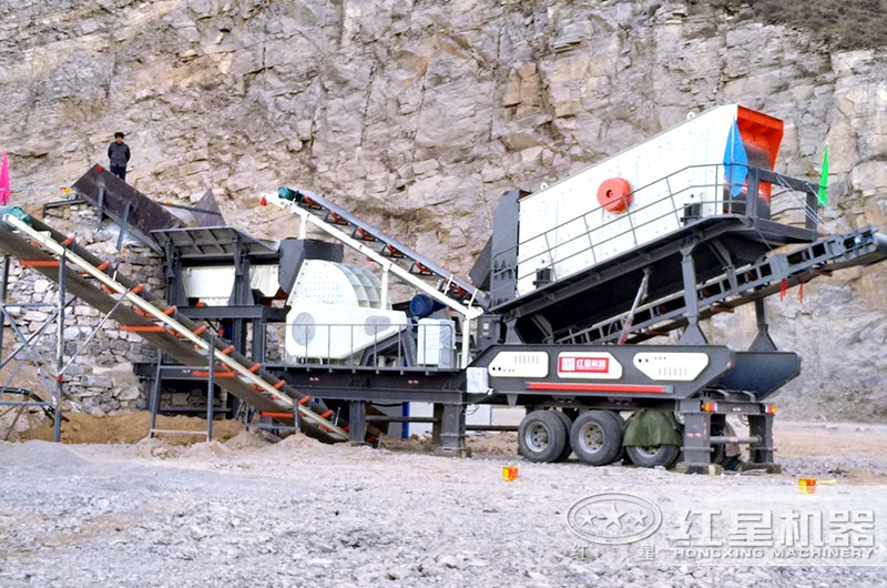 河北客戶(hù)移動(dòng)碎石機工作現場(chǎng)實(shí)拍圖 河北客戶(hù)移動(dòng)碎石機工作現場(chǎng)實(shí)拍圖