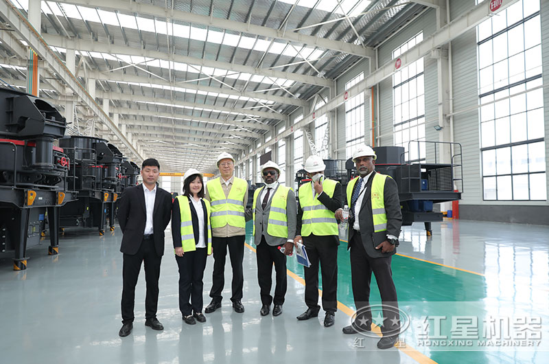 客戶(hù)來(lái)廠(chǎng)考察設備 客戶(hù)來(lái)廠(chǎng)考察設備