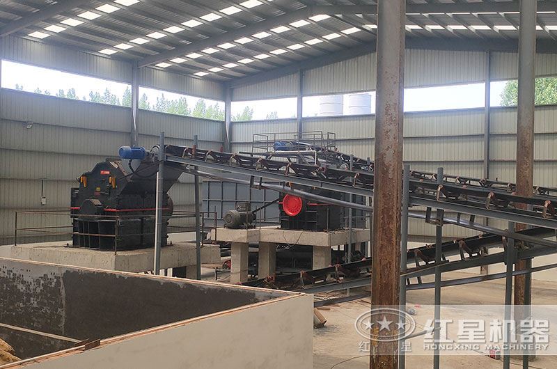 制砂機工作現場(chǎng)實(shí)拍圖 制砂機工作現場(chǎng)實(shí)拍圖