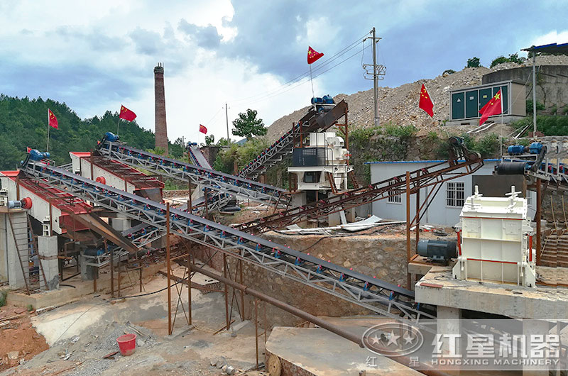 石灰石制砂生產(chǎn)線(xiàn)(反擊破+制砂機) 石灰石制砂生產(chǎn)線(xiàn)(反擊破+制砂機)