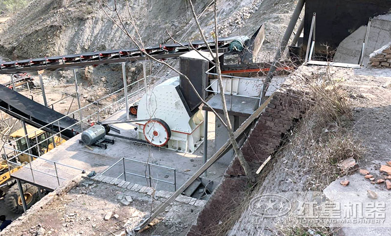 錘破單機作業(yè)現場(chǎng)