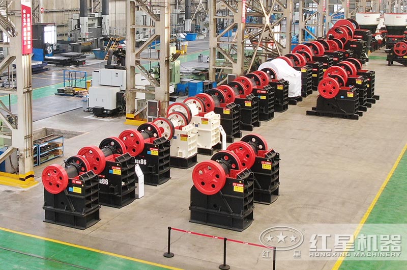 鄂式破碎機圖片，現貨供應