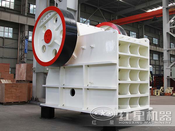 鄂式破碎機液壓過(guò)載保護裝置