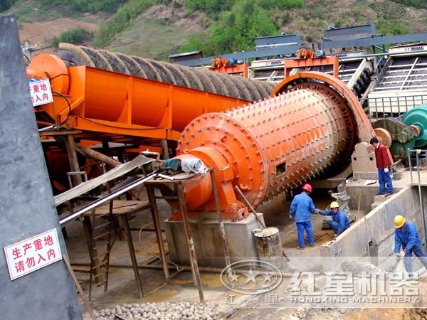 分級機工作現場(chǎng)示意圖