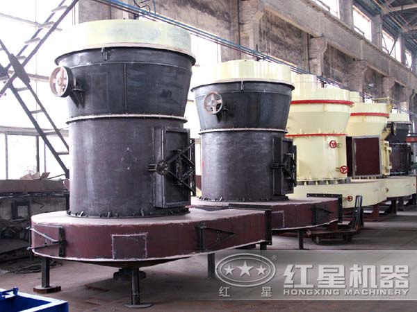 石膏雷蒙磨生產(chǎn)車(chē)間