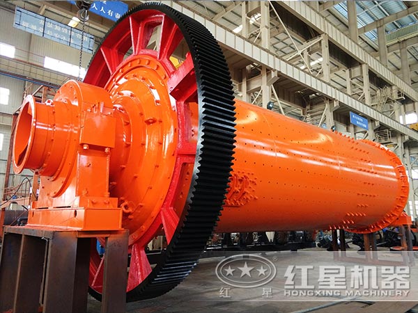 螢礦石球磨機生產(chǎn)車(chē)間