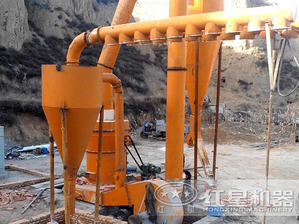 鈦白粉磨粉機投產(chǎn)現場(chǎng)