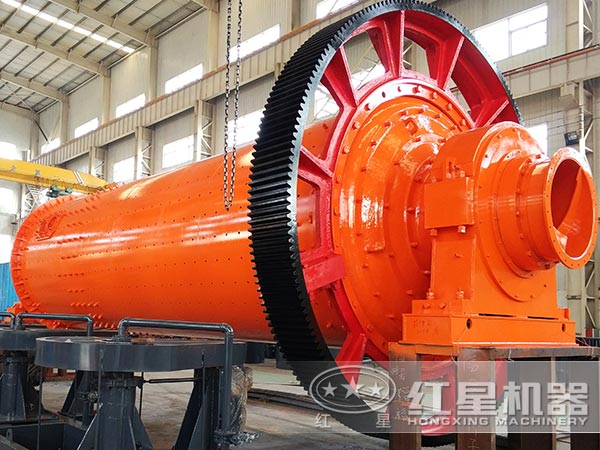 石英棒磨機生產(chǎn)車(chē)間