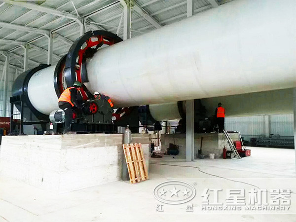 螢石粉烘干機客戶(hù)現場(chǎng)