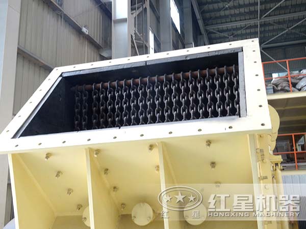 頁(yè)巖單段破碎機局部細節展現