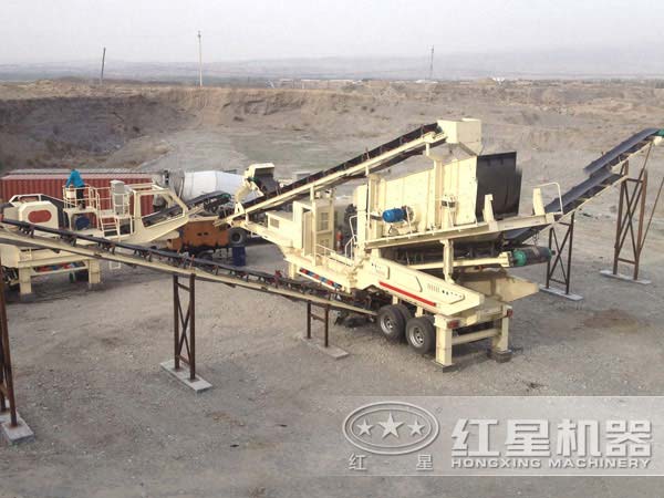 移動(dòng)破碎站客戶(hù)現場(chǎng)