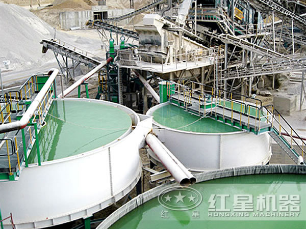 濃縮機投產(chǎn)現場(chǎng)